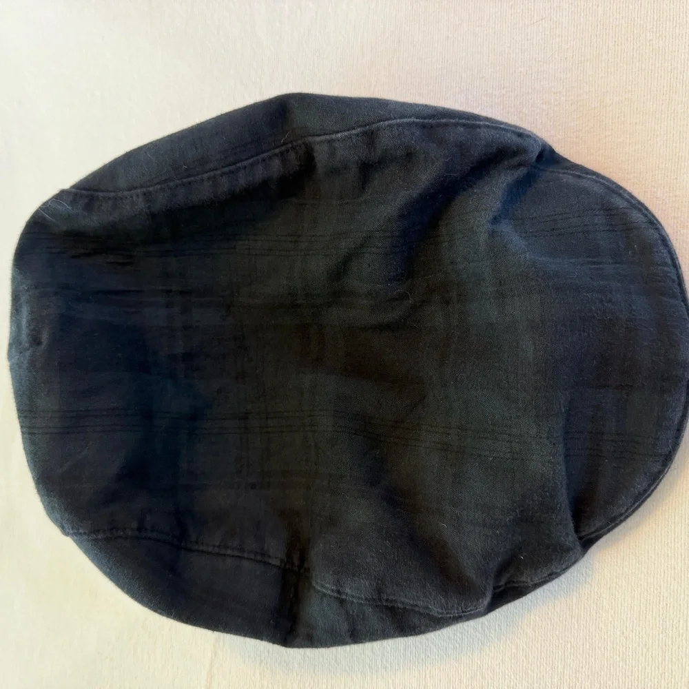 Banana Republic Navy‎ & Olive Plaid Cotton Flat Cap | Classic Driving Style